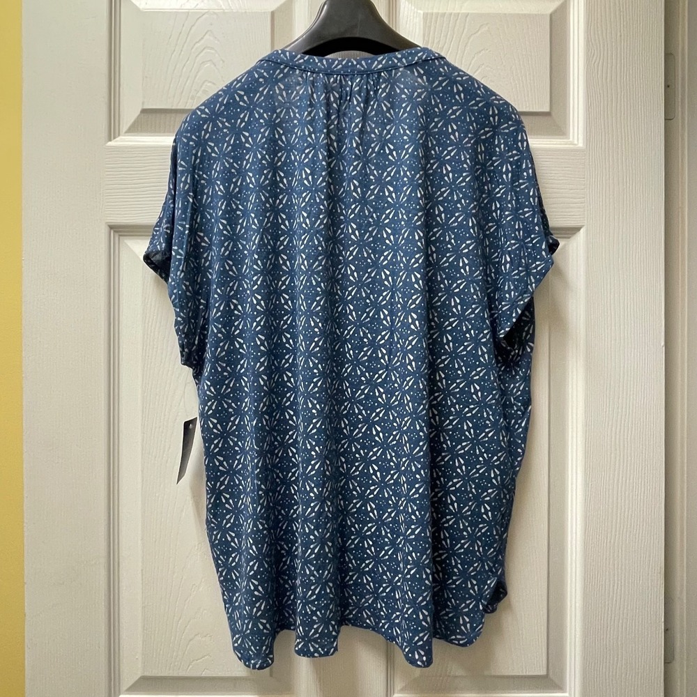 Lucky Brand Women's Large V-Neck Cap Sleeve Boho Casual Tile‎ Printed Top NWT - Picture 8 of 16